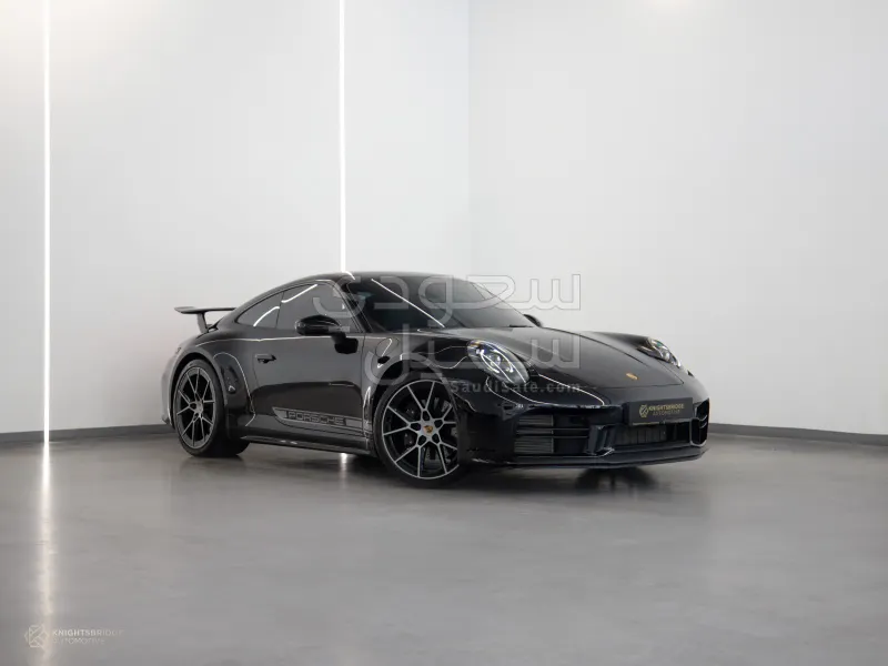 2025 بورش 911 كاريرا