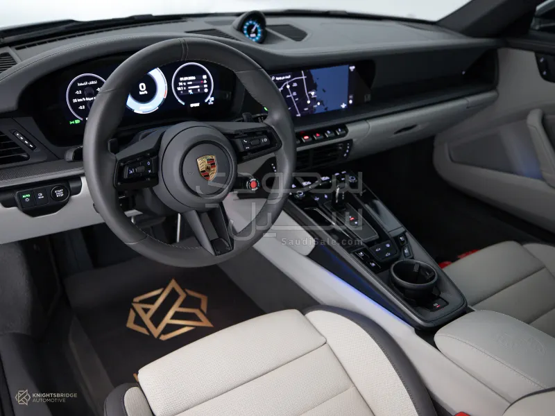 2025 بورش 911 كاريرا
