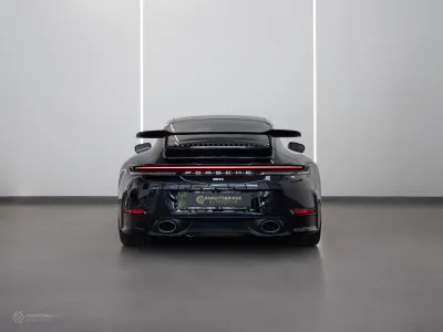 2025 بورش 911 كاريرا