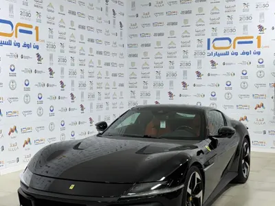 2025 فيراري 12 سيليندر