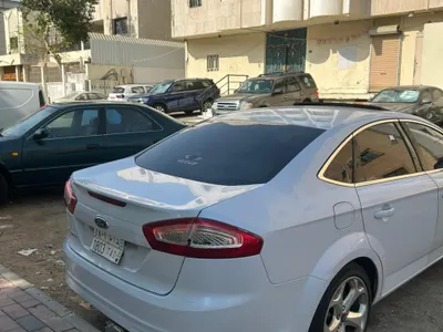 2014 فورد مونديو