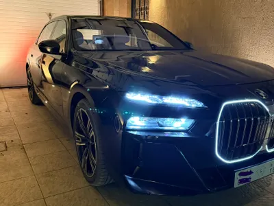 2023 بي ام دبليو الفئة السابعة 740أي