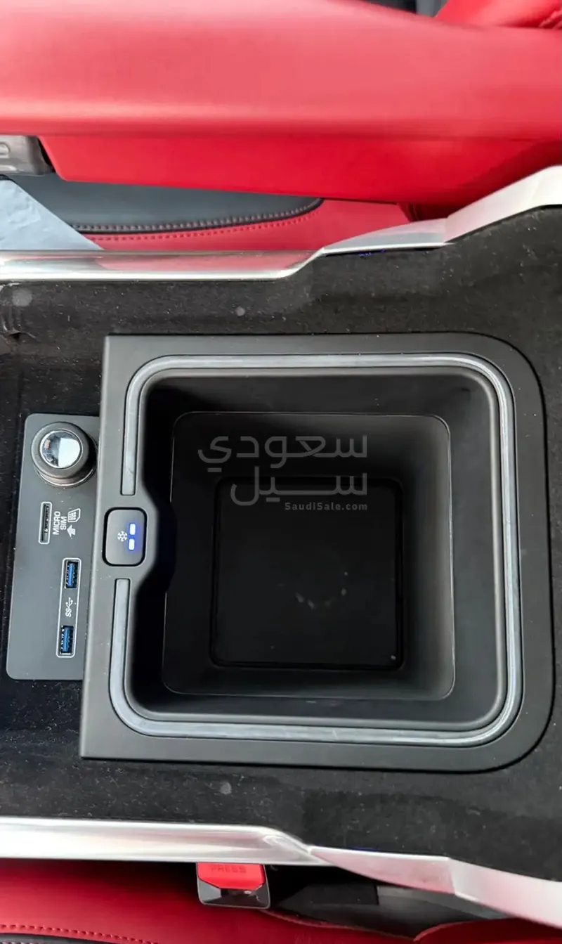 2019 لاند روفر رينج روفر سبورت اوتوبيوجرافي