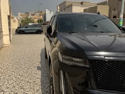 2024 كاديلاك اسكاليد سبورت