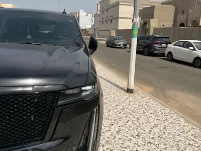 2024 كاديلاك اسكاليد سبورت