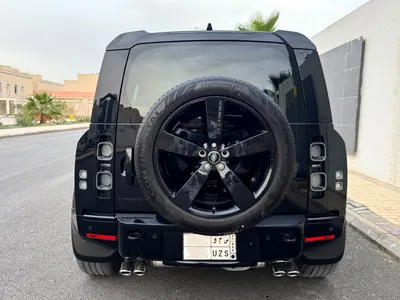 2025 لاند روفر ديفيندر V8 P525 ادشن