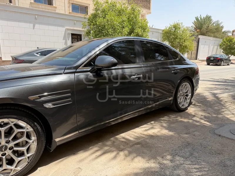2021 جينيسيس جي 80
