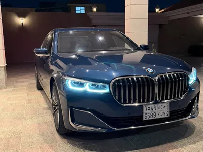 2021 بي ام دبليو الفئة السابعة 730 إل أي
