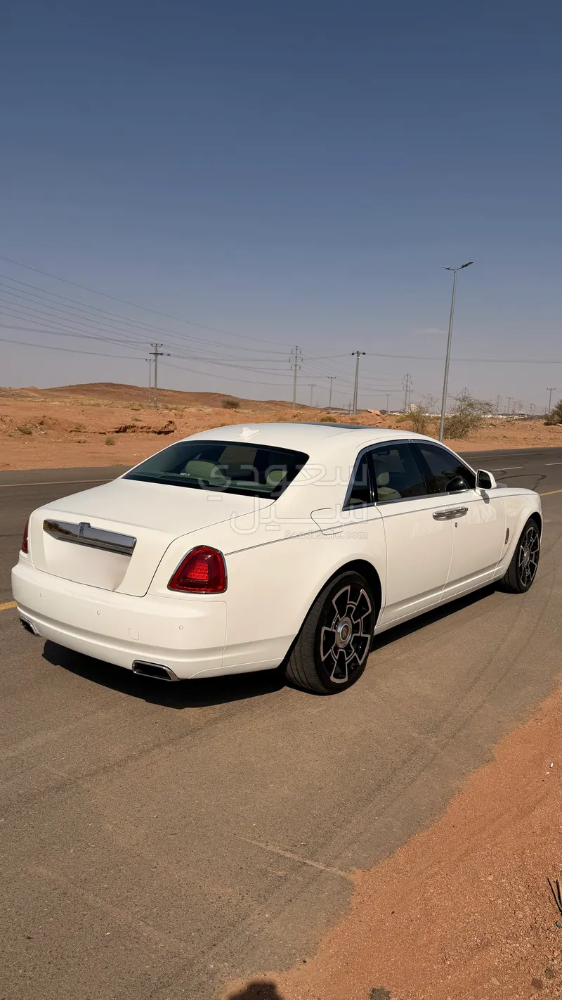 2014 رولز رويس قوست