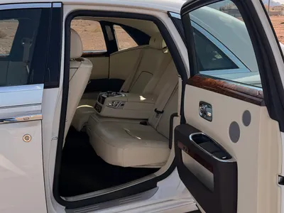 2014 رولز رويس قوست