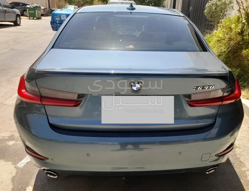 2021 بي ام دبليو الفئة الثالثة 320 دي