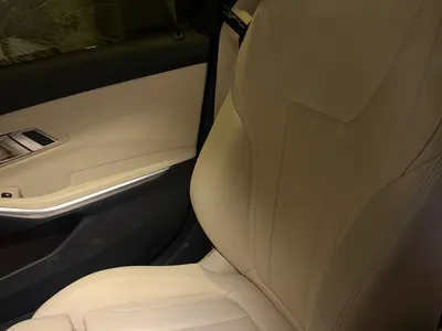 2021 بي ام دبليو الفئة الثالثة 320 دي