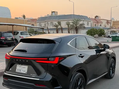 2025 لكزس إن إكس 350