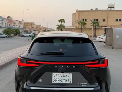 2025 لكزس إن إكس 350