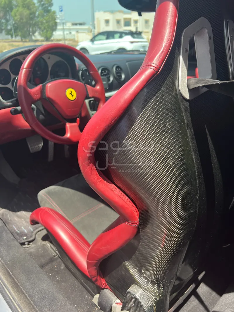 2000 فيراري 360 مودينا