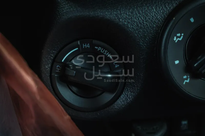 2026 تويوتا هاي لوكس غمارتين