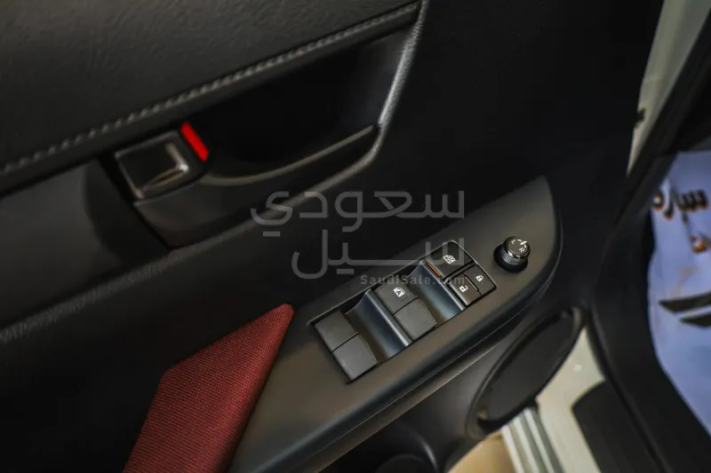 2026 تويوتا هاي لوكس غمارتين