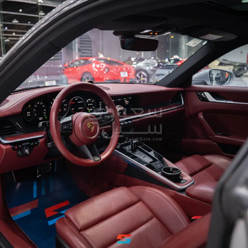 2020 بورش 911 كاريرا