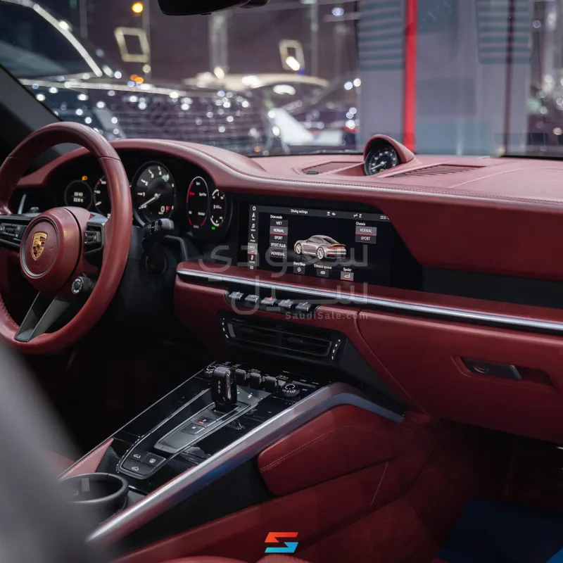 2020 بورش 911 كاريرا