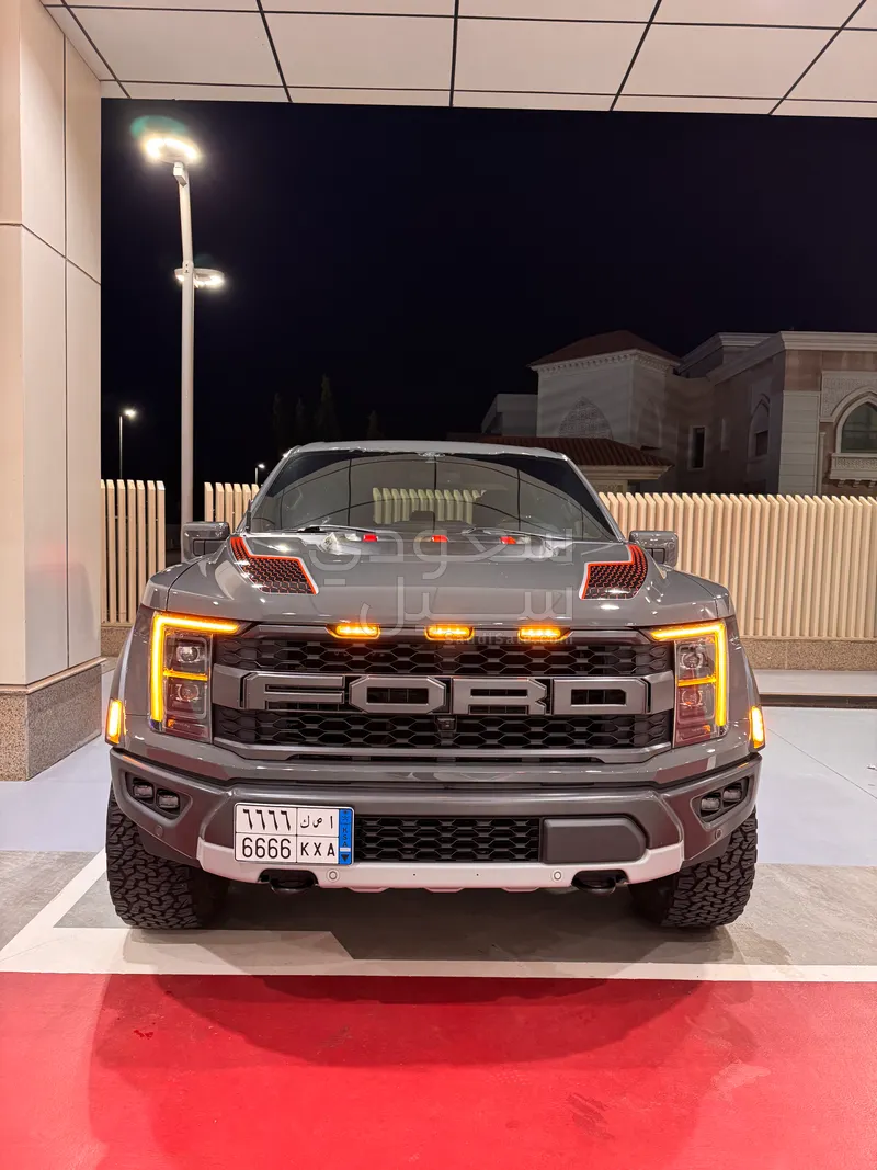 2021 فورد اف 150 رابتور