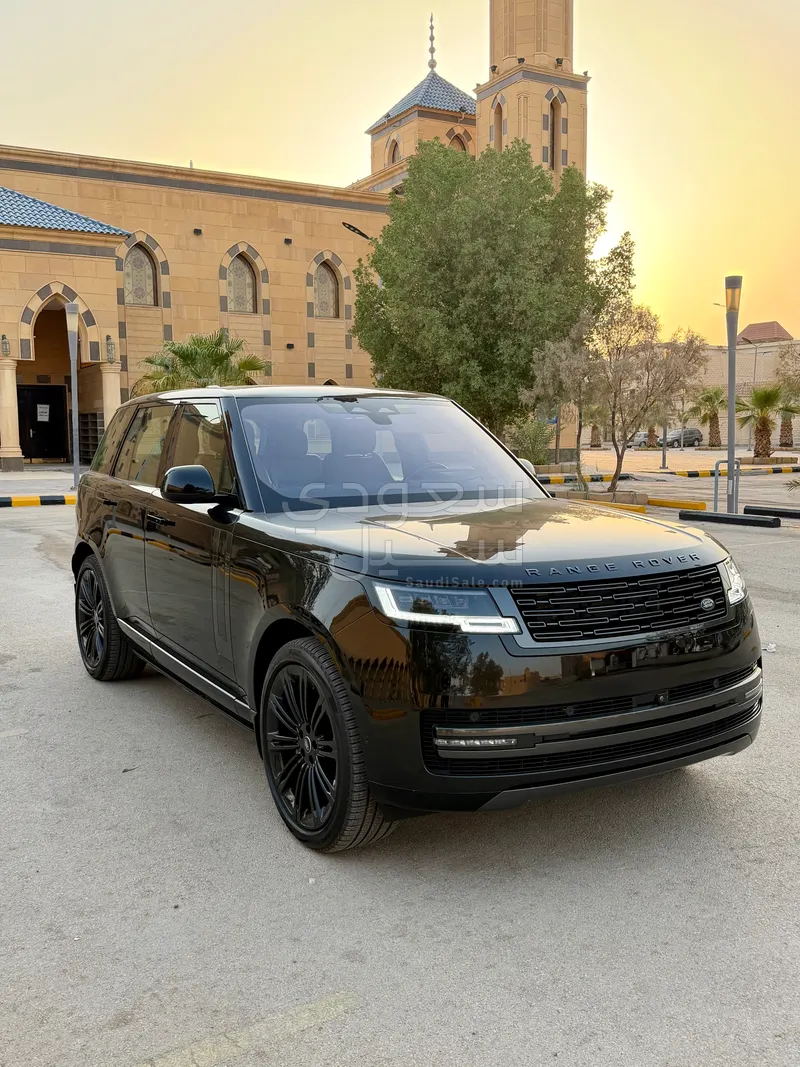 2023 لاند روفر رينج روفر فوج اس اي
