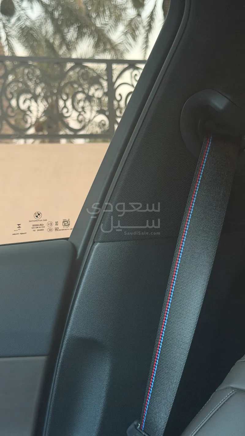 2024 بي ام دبليو الفئة الخامسة 520 أي