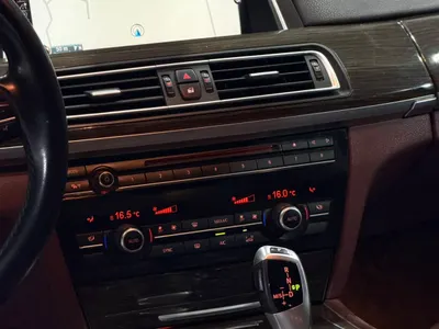 2015 بي ام دبليو الفئة السابعة 730 إل أي