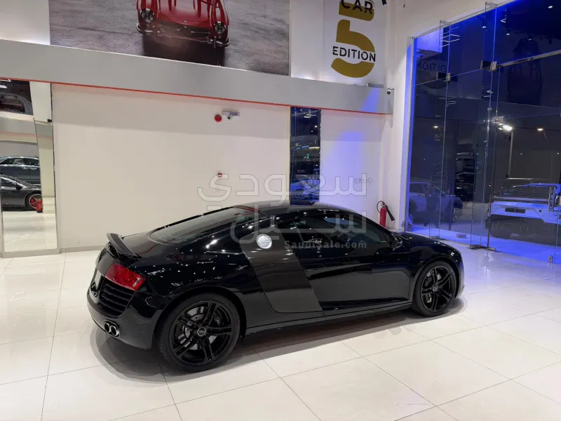 2009 اودي ار 8