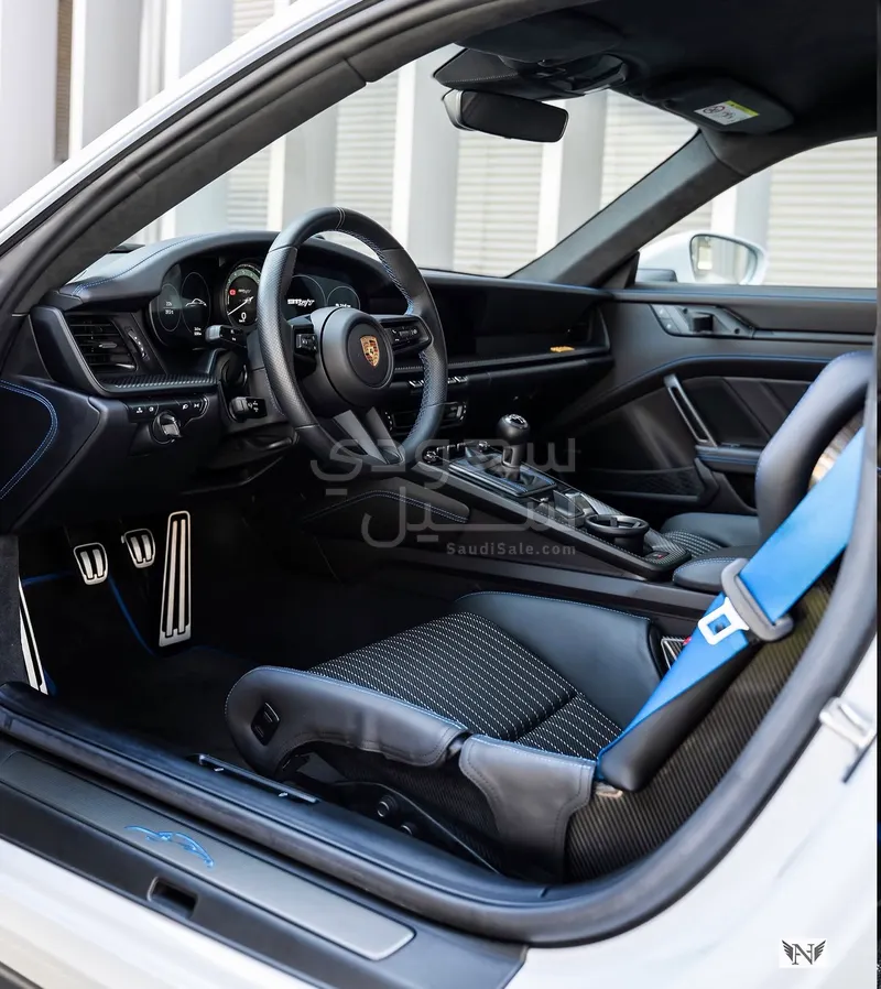 2024 بورش 911 اس تي
