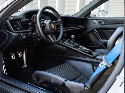 2024 بورش 911 اس تي
