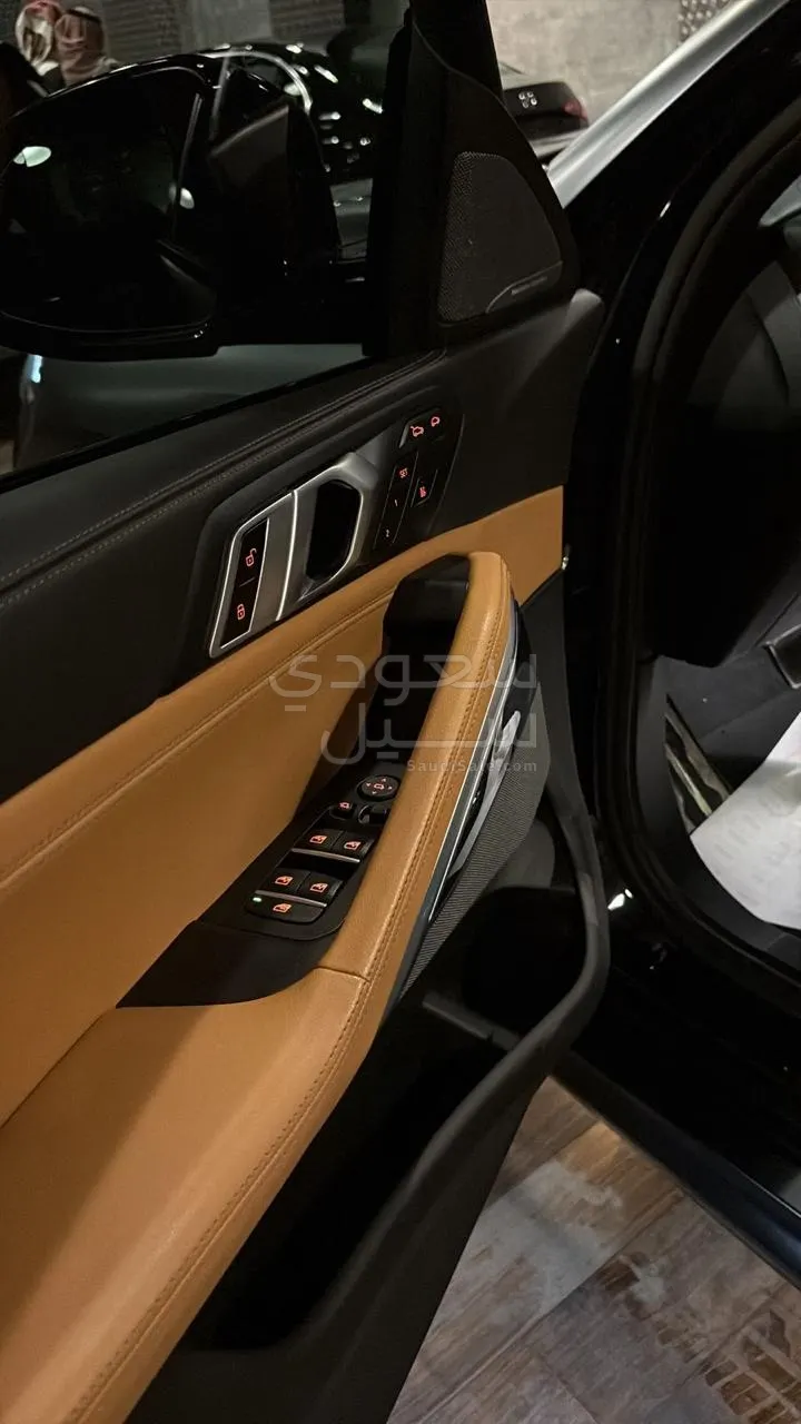 2024 بي ام دبليو الفئة اكس 6 إم كت