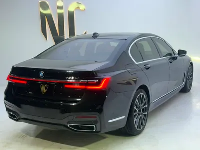 2020 بي ام دبليو الفئة السابعة 730 إل أي