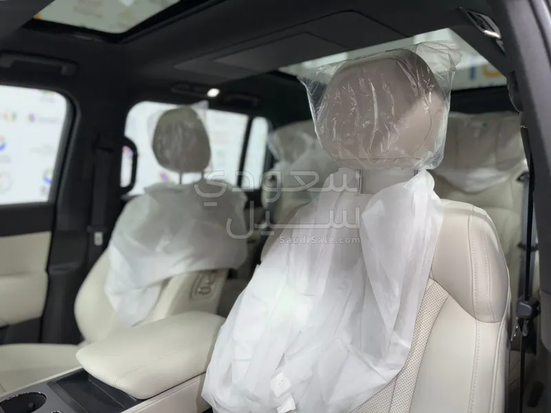 2027 روكس 01
