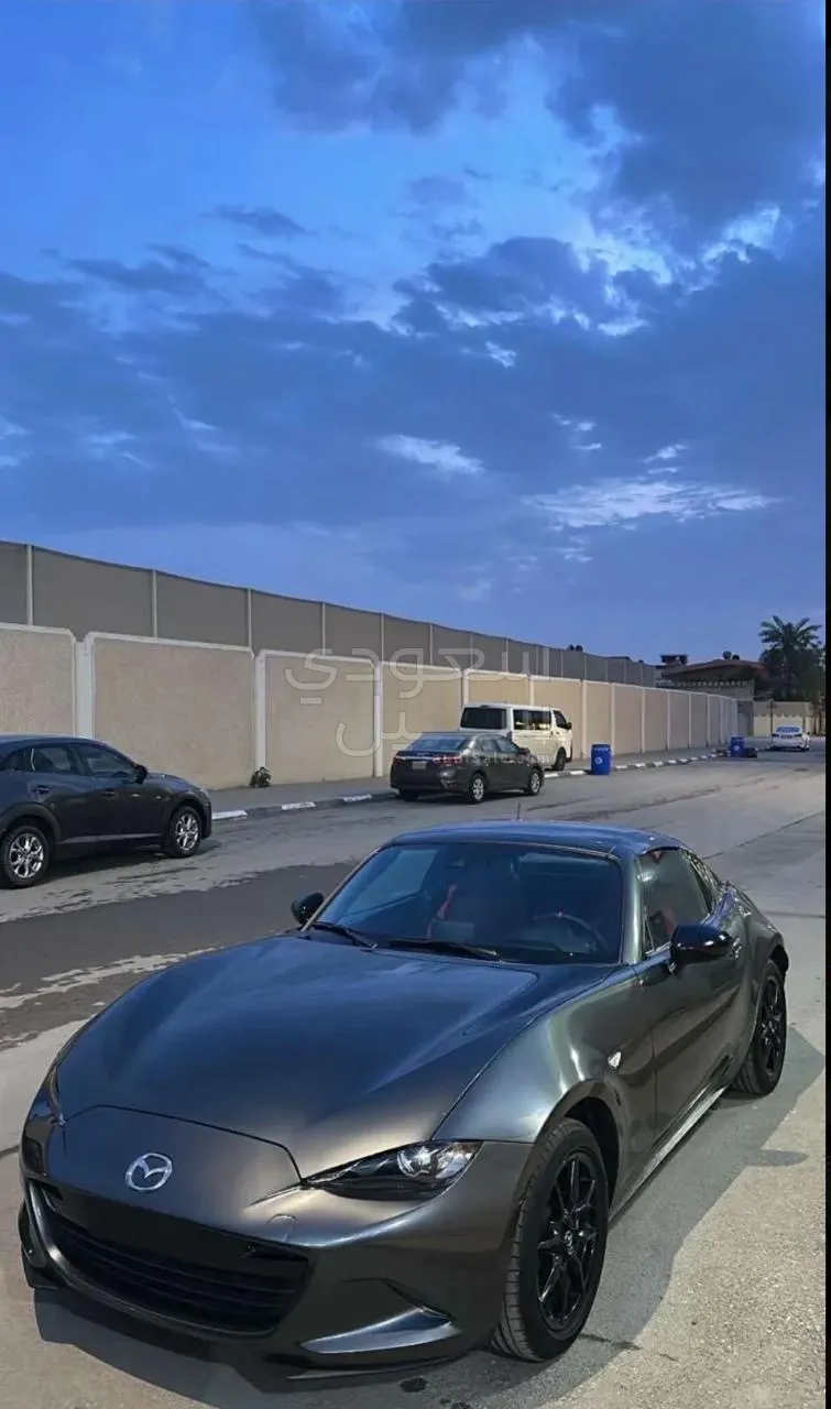 2021 مازدا مياتا ام اكس 5