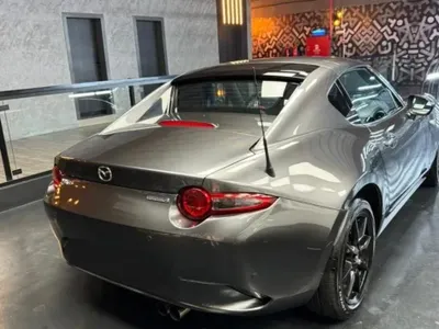 2021 مازدا مياتا ام اكس 5