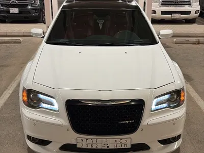 2014 كرايسلر 300 اس ار تي