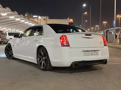 2014 كرايسلر 300 اس ار تي