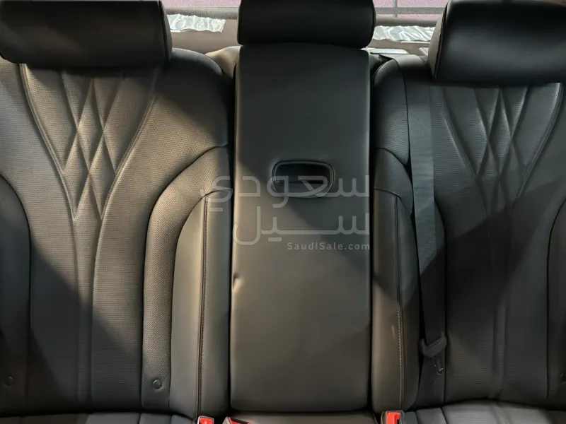 2023 جينيسيس جي 80