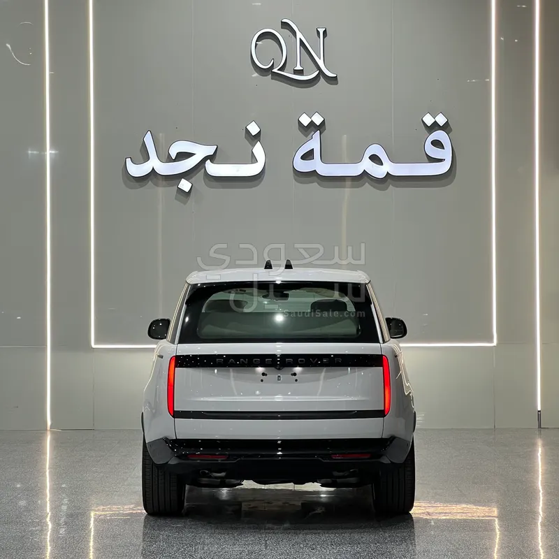 2026 لاند روفر رينج روفر اوتوبيوغرافي