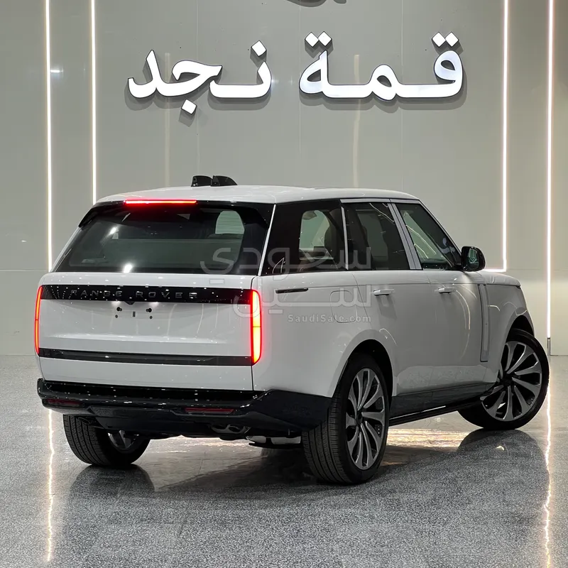 2026 لاند روفر رينج روفر اوتوبيوغرافي
