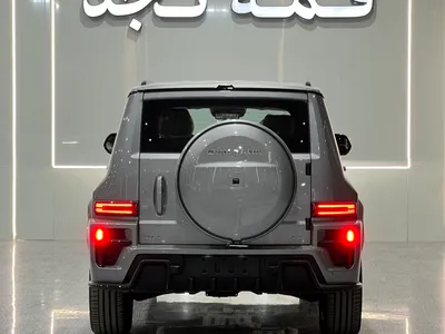 2027 تانك 500