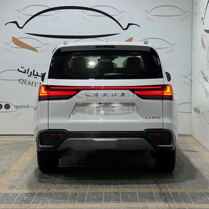 2026 لكزس إل إكس 600 BB