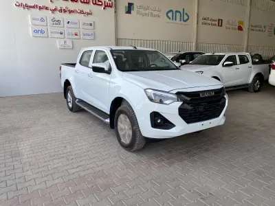 2026 ايسوزو بيكب غمارتين