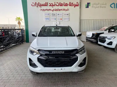 2026 ايسوزو بيكب غمارتين