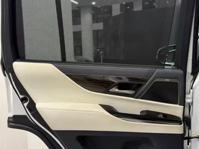 2023 لكزس إل إكس 600 BB