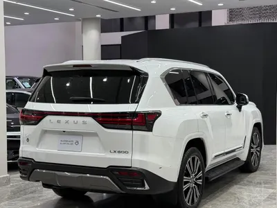 2023 لكزس إل إكس 600 BB