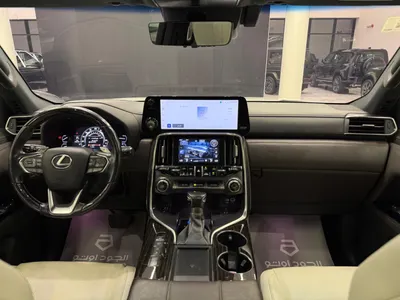 2023 لكزس إل إكس 600 BB