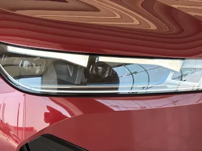 2023 بي ام دبليو الفئة اي