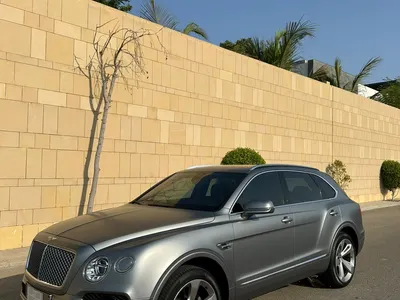 2017 بنتلي بنتايجا