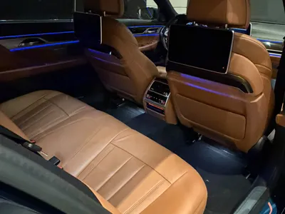 2021 بي ام دبليو الفئة السابعة 730 إل أي